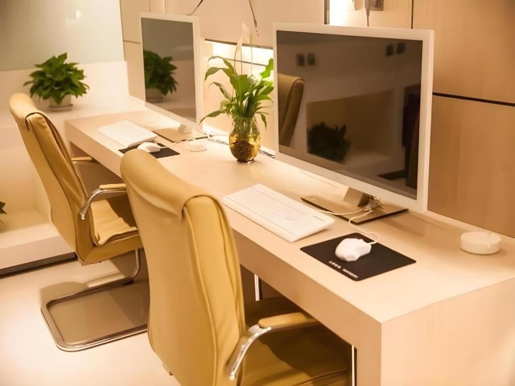 7 Days Premium Tongliao Train Station Branch Ξενοδοχείο Εξωτερικό φωτογραφία